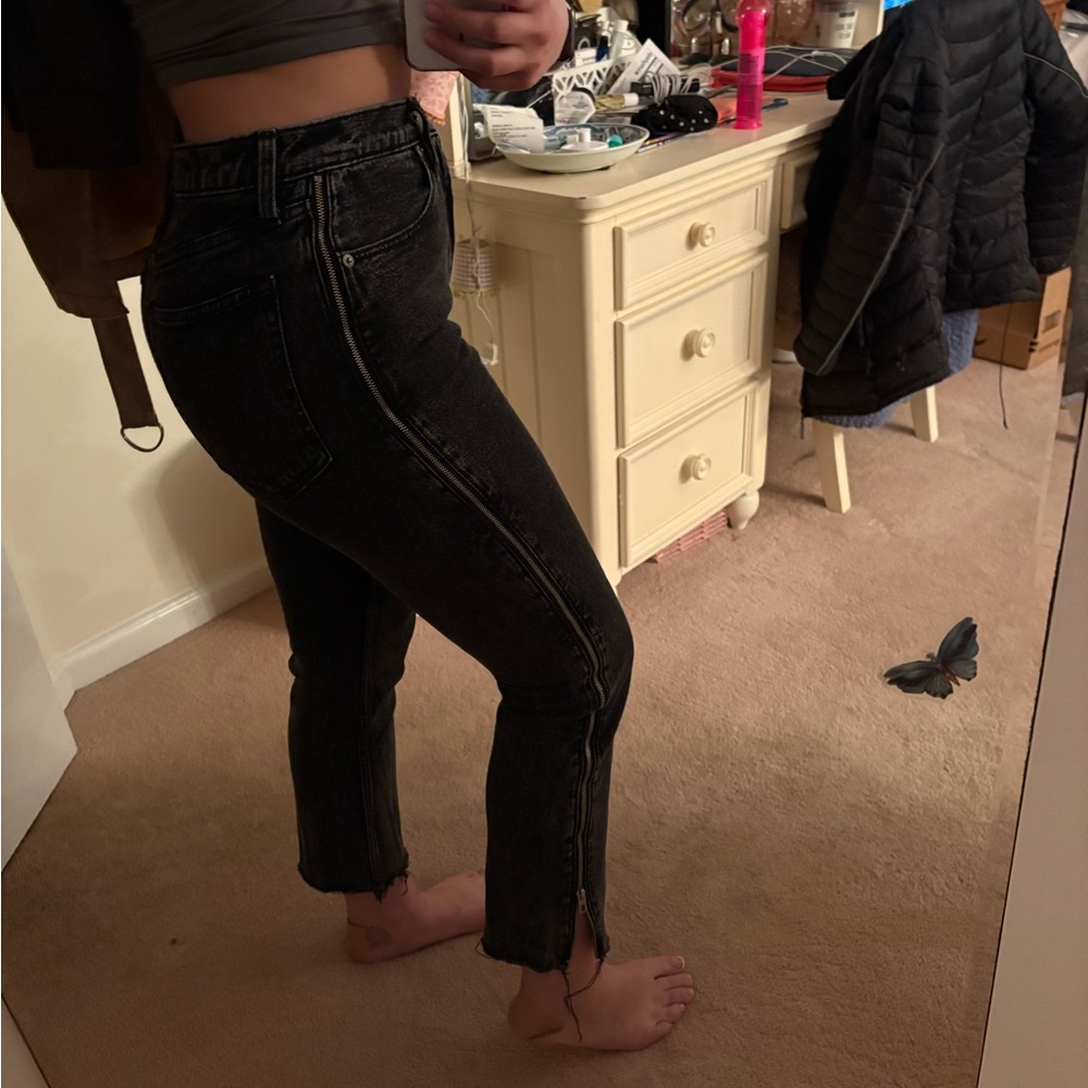 Women's ultra high rise black Abercrombie & Fitch jeans